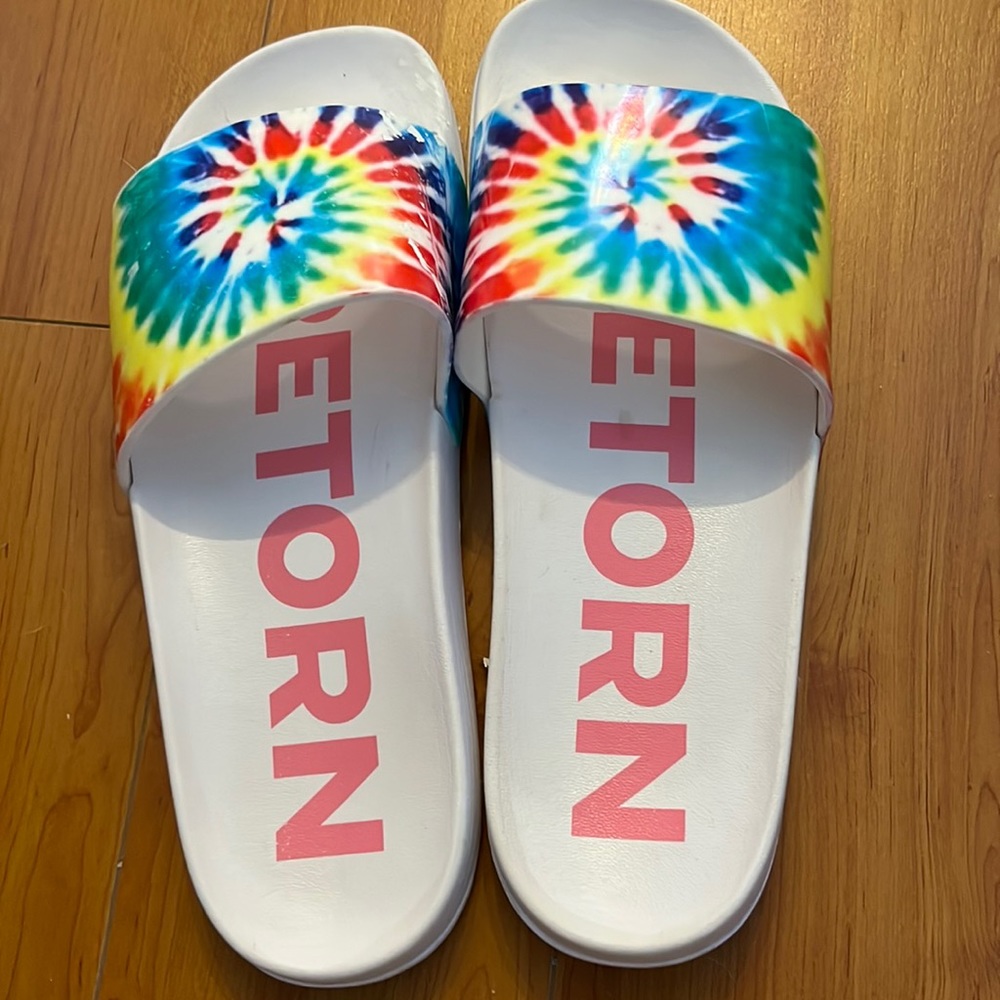 Tretorn men’s sandals. Size 11